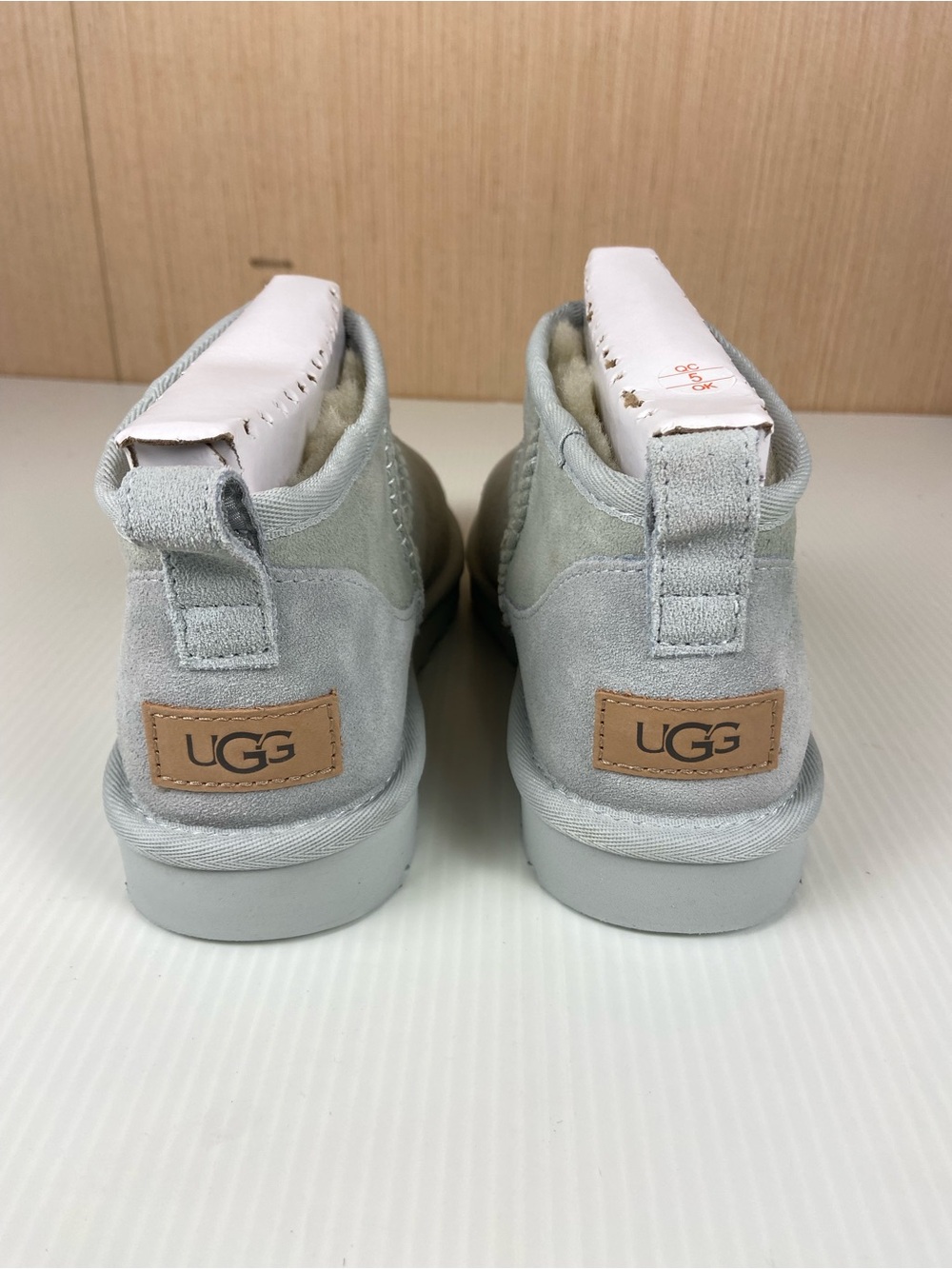 UGG Classic Ultra Mini Goose Light Grey Blue Boots Women’s 6 NIB - Picture 2 of 13